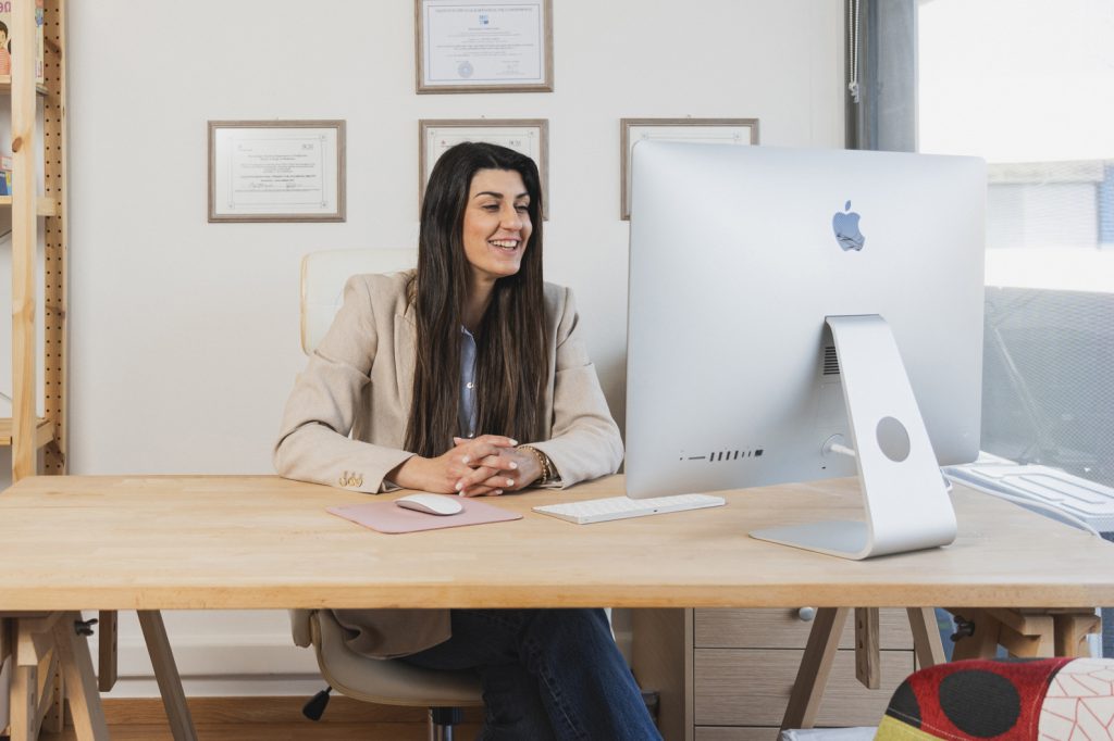 Online Psychotherapy – Psychologist